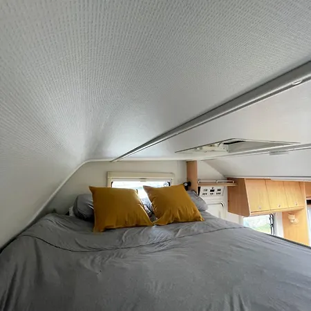 아파트 The Cosy Camper At Rockfield Park *